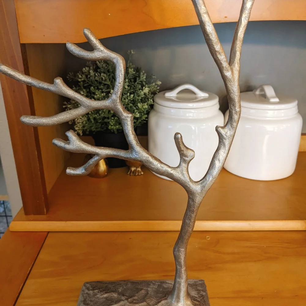 Jewelry Tree Sculpture Jewelry Holder 